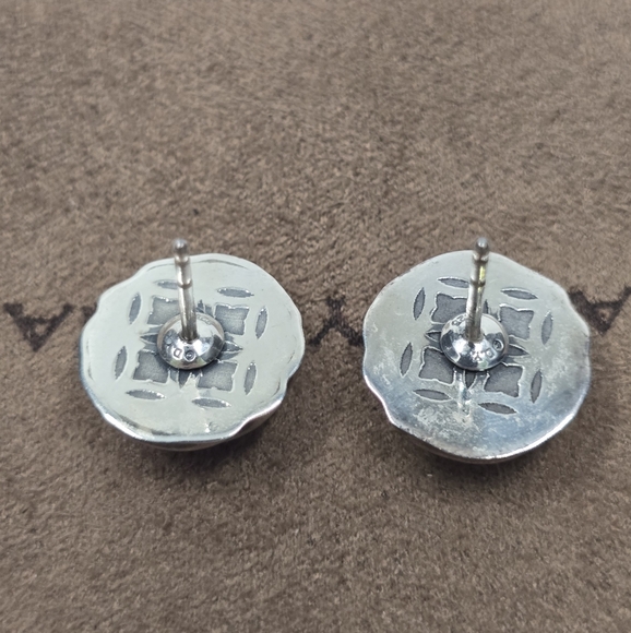 David Yurman 14mm Sculpted Studs